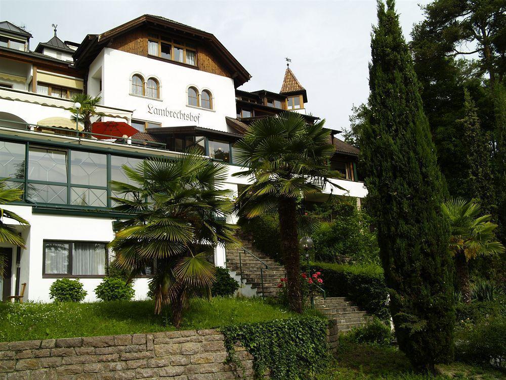 Hotel Lambrechtshof Appiano Sulla Strada Del Vino Exterior photo